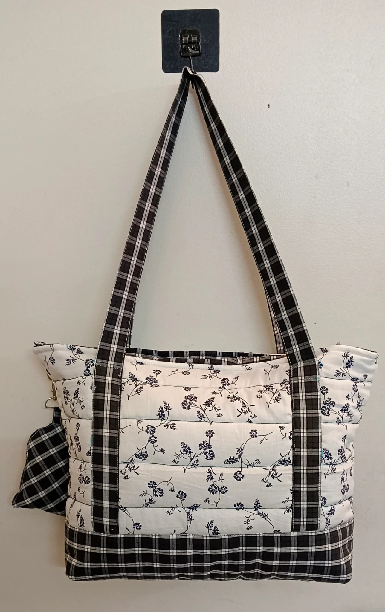 CHEX BLACK & WHITE-FLORAL MASALLA BAG (NBMB0910) - Image 6
