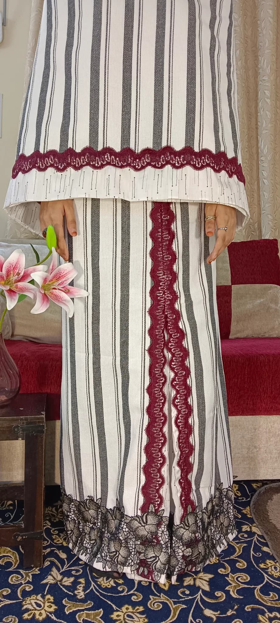 WHITE AND BLACK STRIPED RIDA (NBR05053) - Image 1