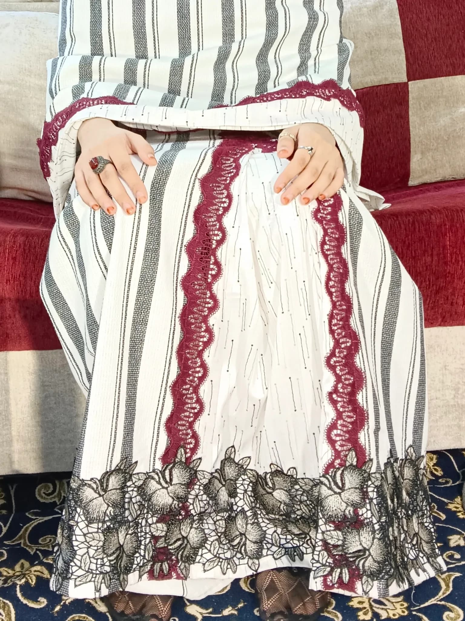 WHITE AND BLACK STRIPED RIDA (NBR05053) - Image 4